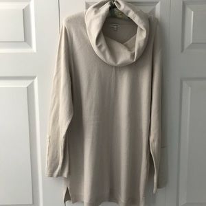 🌺🌺Tyler Boe Tunic Sweater🌺🌺